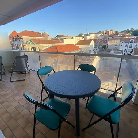 Centre-ville : T2 Avec Terrasse, Wifi Et Parking, A 300m De La - Fr-1-374-188 Arcachon