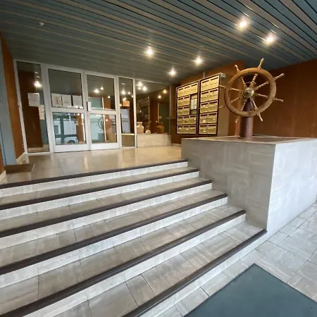 Appartement T2 Avec Terrasse, Wifi Et Parking Au Centre-ville D'arcachon - Fr-1-374-188 *